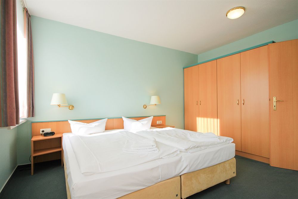 Appartementhaus Zum Strandkorb Kuehlungsborn Luaran gambar